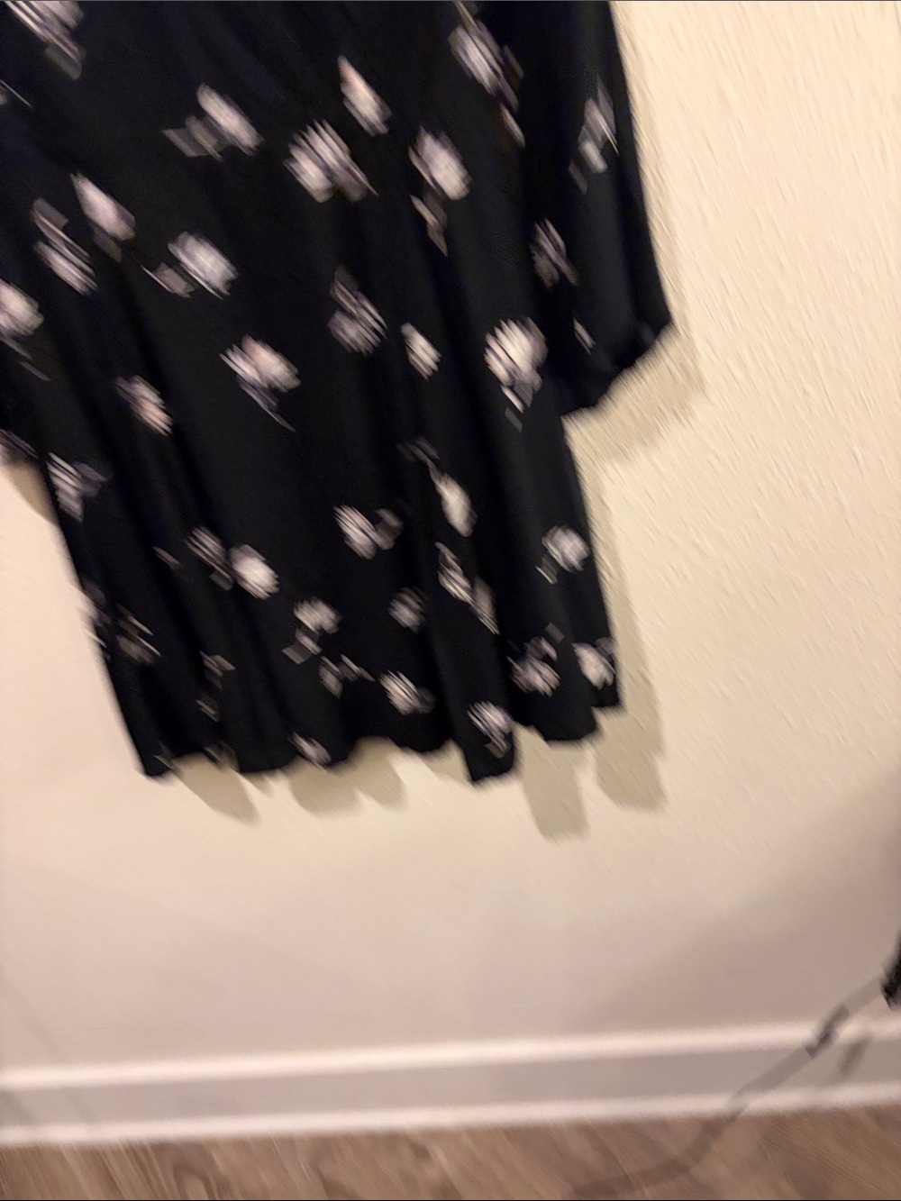 Others Follow Black Floral Keyhole Fit & Flare Dress - Picture 3 of 4